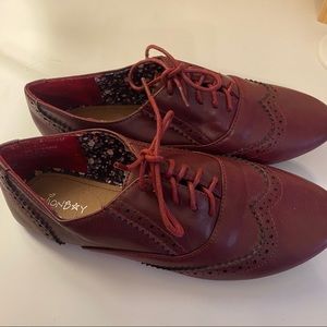 Oxford maroon shoes